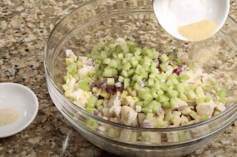 seasoning the salad